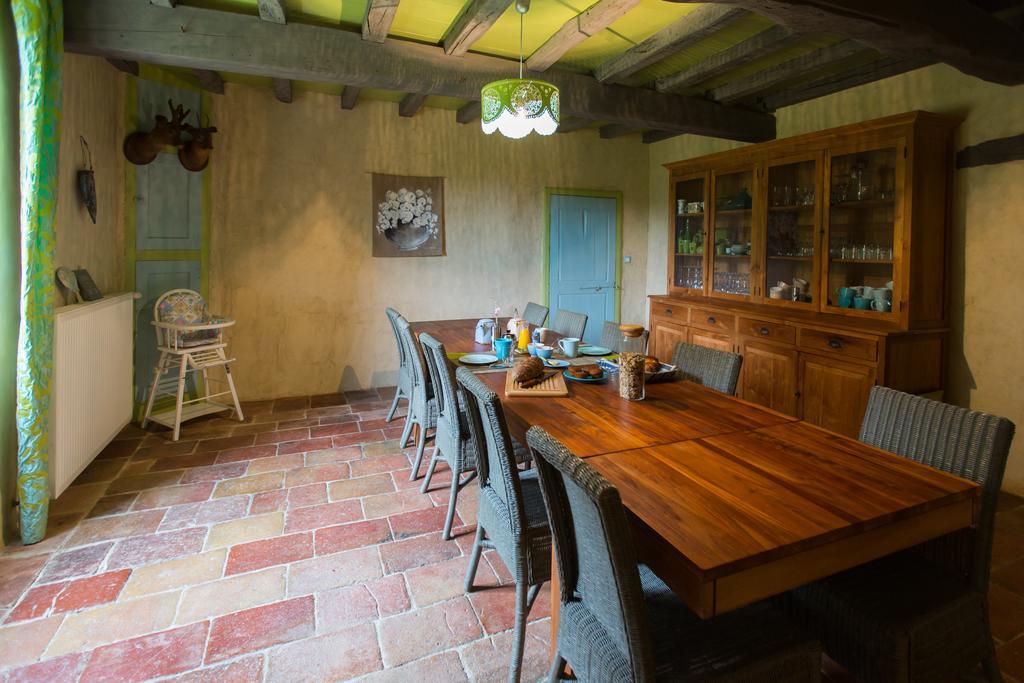 Au Mas Des Calmettes Acomodação com café da manhã Parisot  Exterior foto